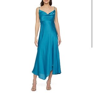 Melonie T | Sleeveless Slip Dress size 12